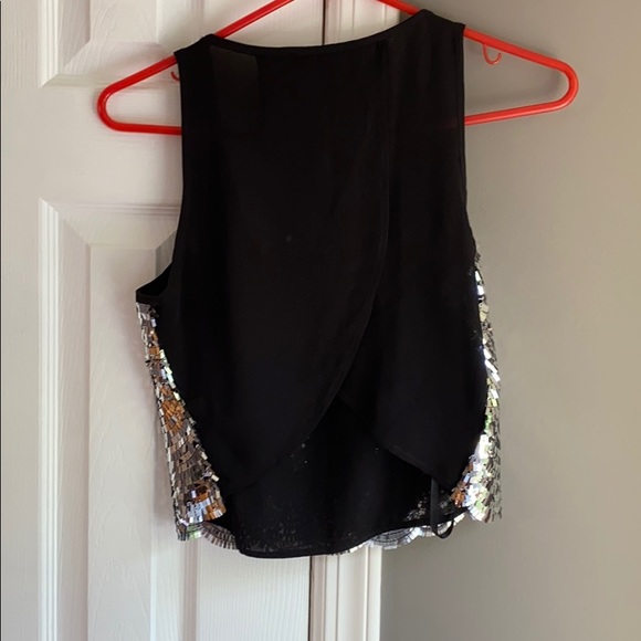 Bebe sequins party tank top with black back - Picture 2 of 3